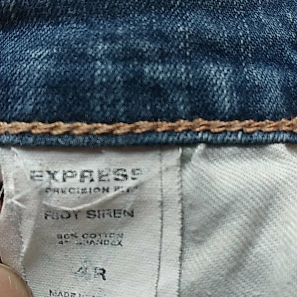 Express jean   - Picture 8 of 8